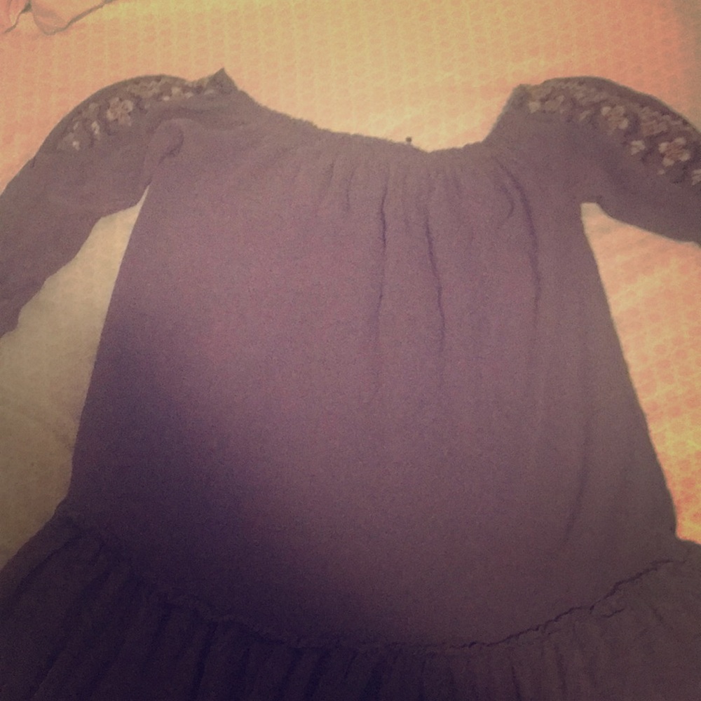 Off the shoulder with geometric designs on side